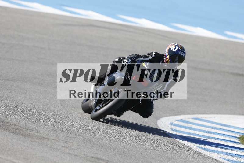 /02 28.-31.01.2025 Moto Center Thun Jerez/gruen-green/63